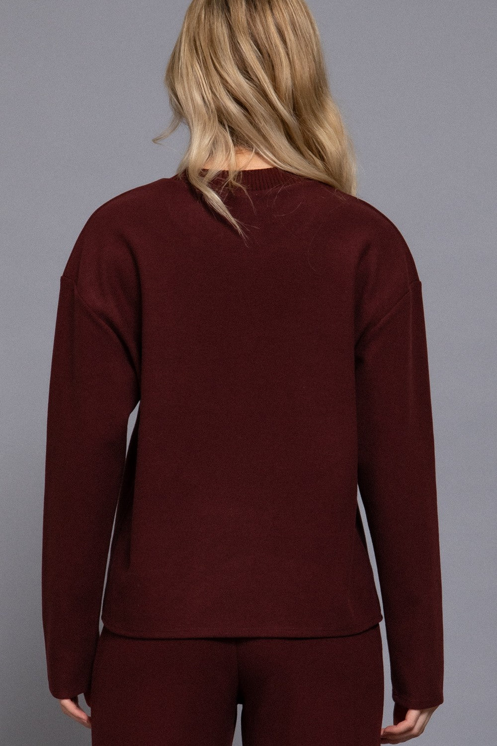 Long Sleeve Round Neck Soft Knit Top