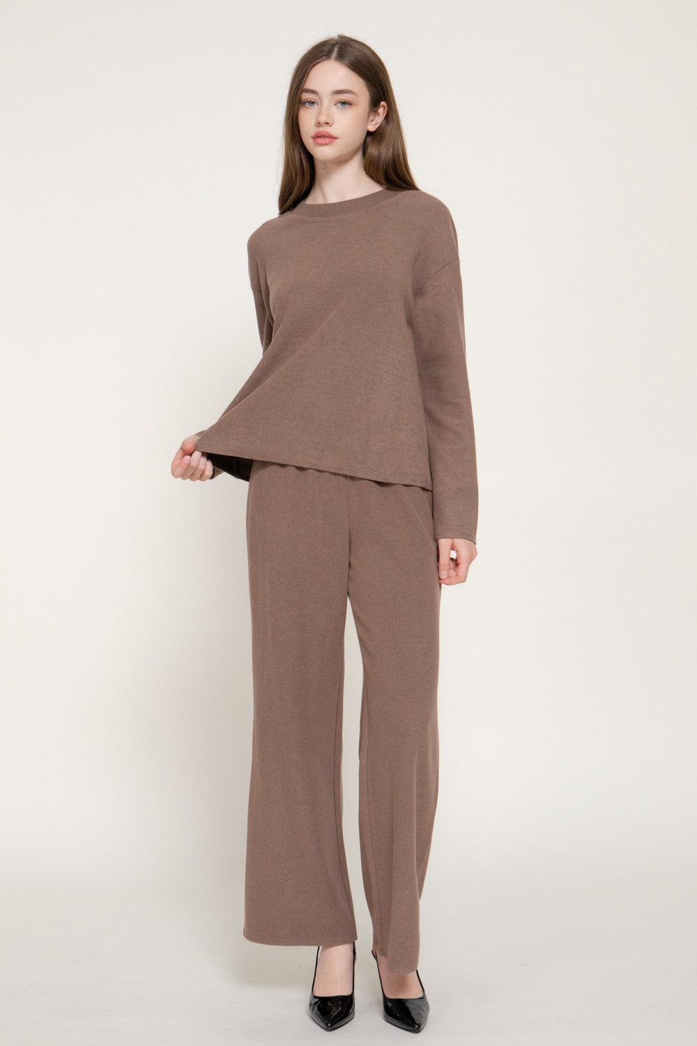 Long Sleeve Round Neck Soft Knit Top