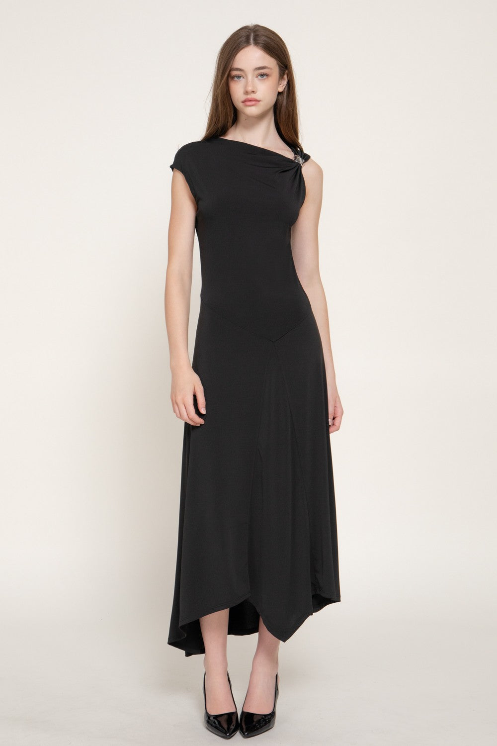 Sleeveless Metal Trimmed Shoulder Draped Dress