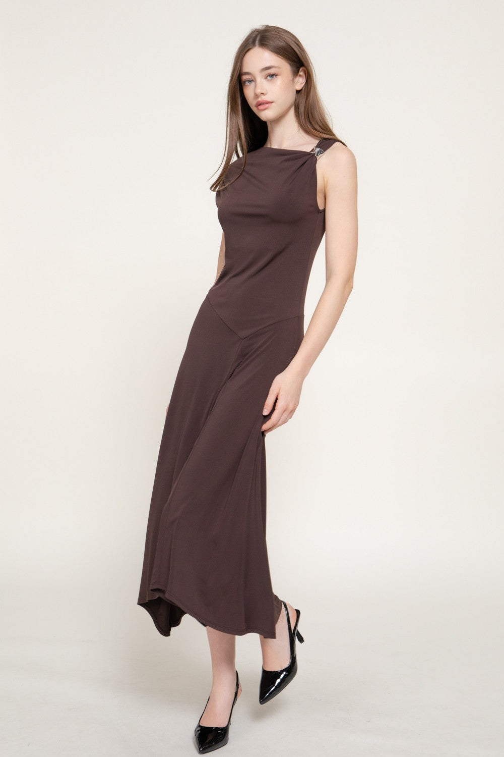 Sleeveless Metal Trimmed Shoulder Draped Dress