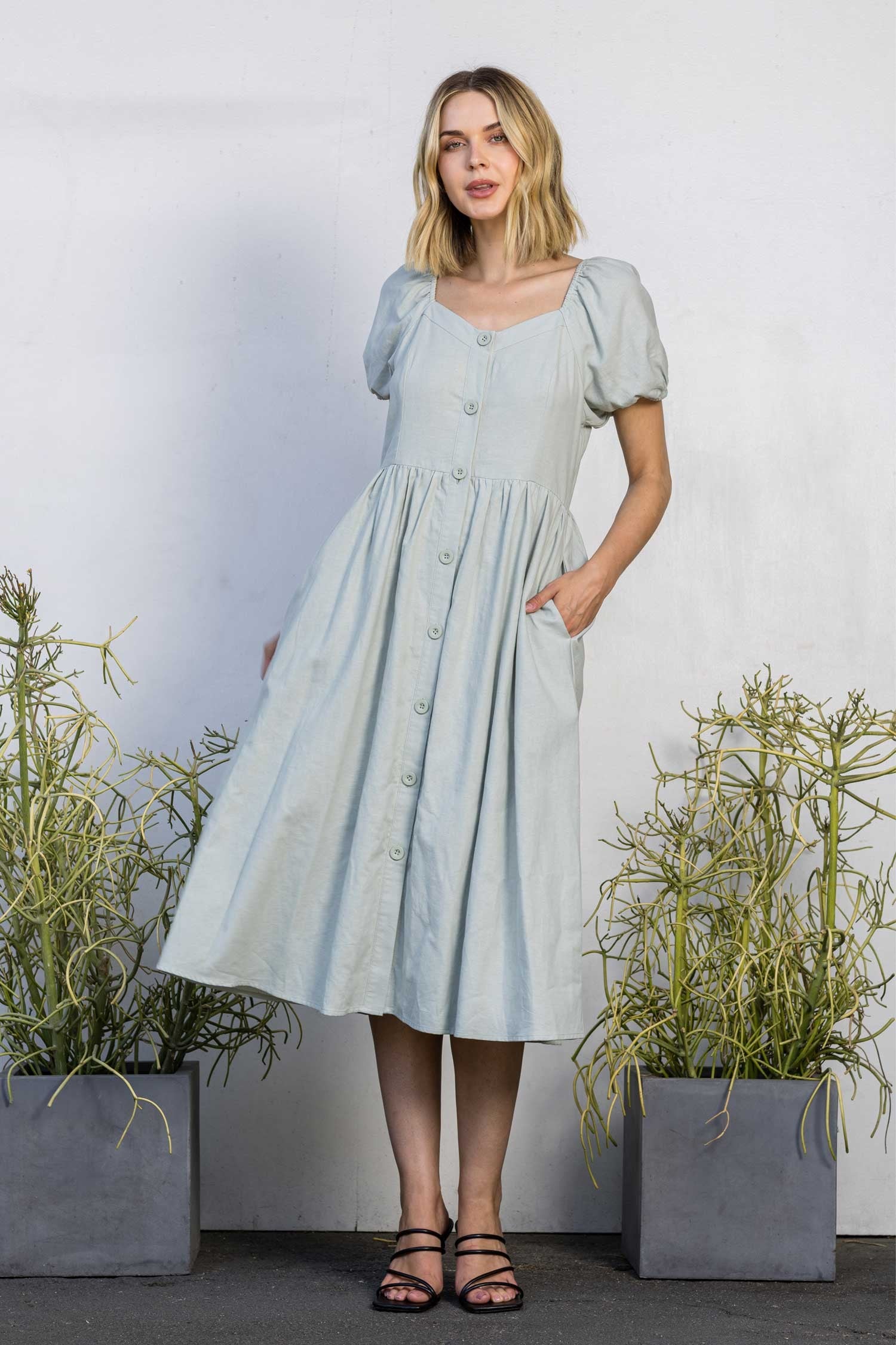 Plus Size Button Front Bubble Sleeve Midi Dress