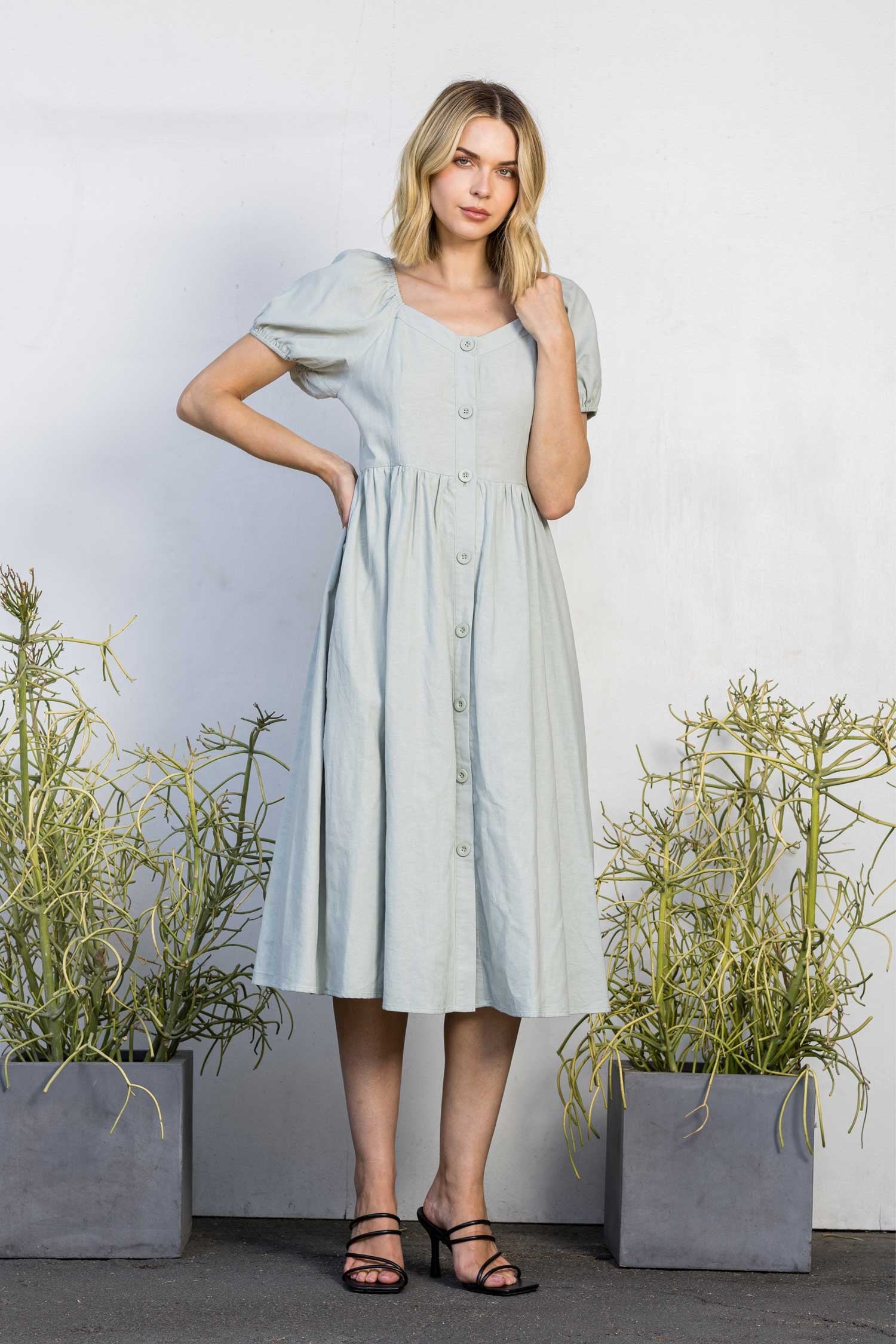 Plus Size Button Front Bubble Sleeve Midi Dress
