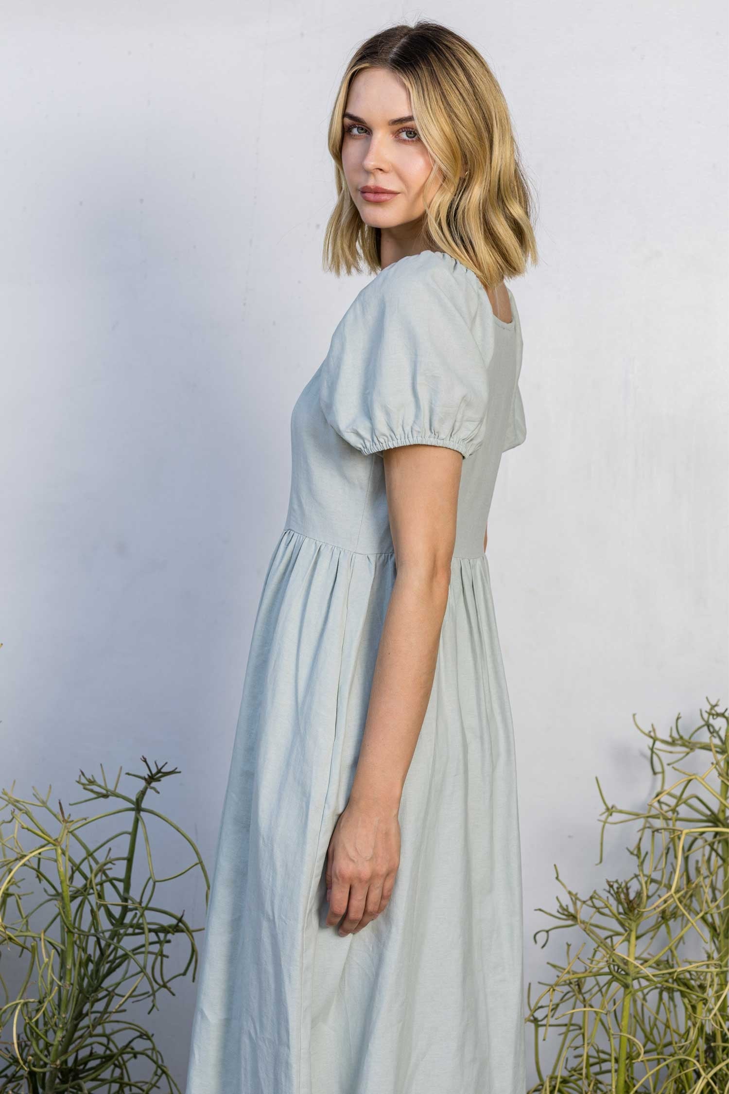 Plus Size Button Front Bubble Sleeve Midi Dress