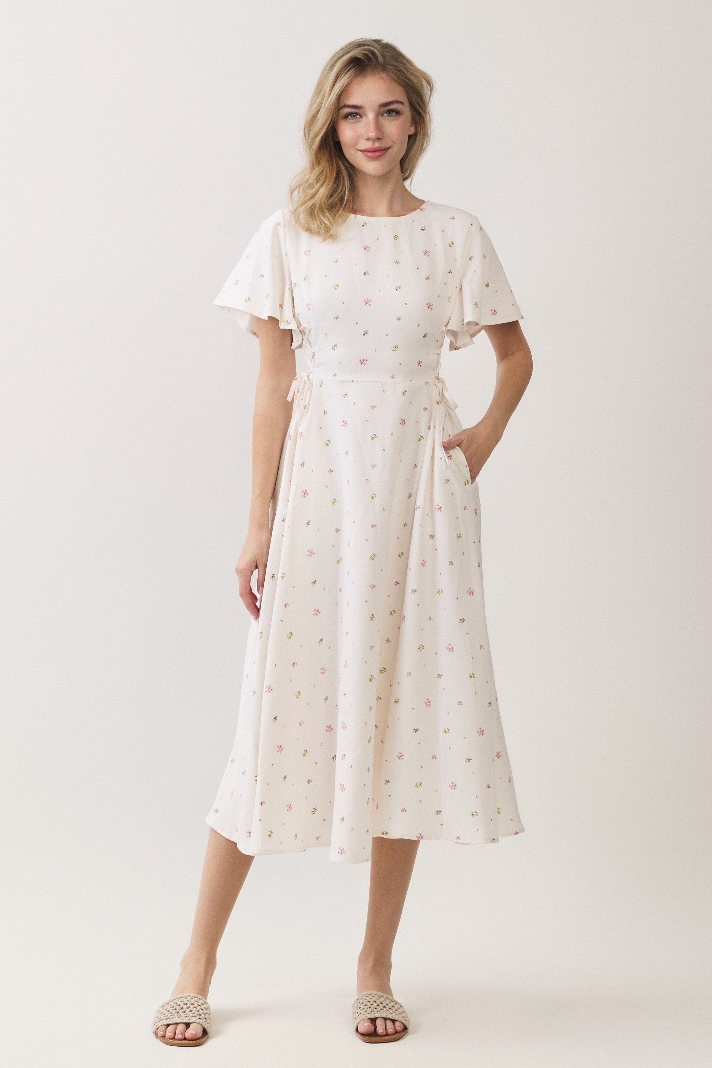 Ditsy Floral Lace Up Waist Midi Dress