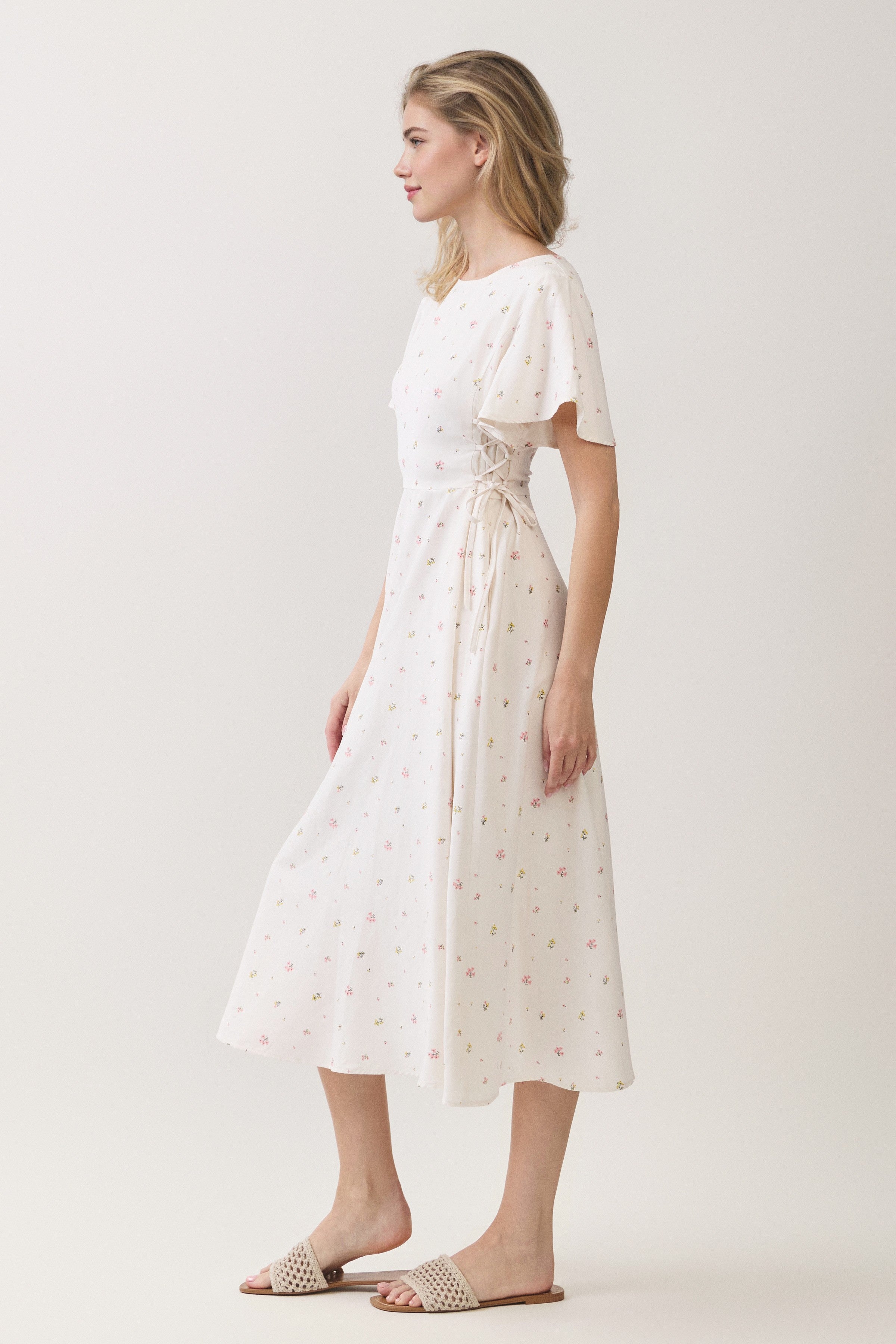 Ditsy Floral Lace Up Waist Midi Dress