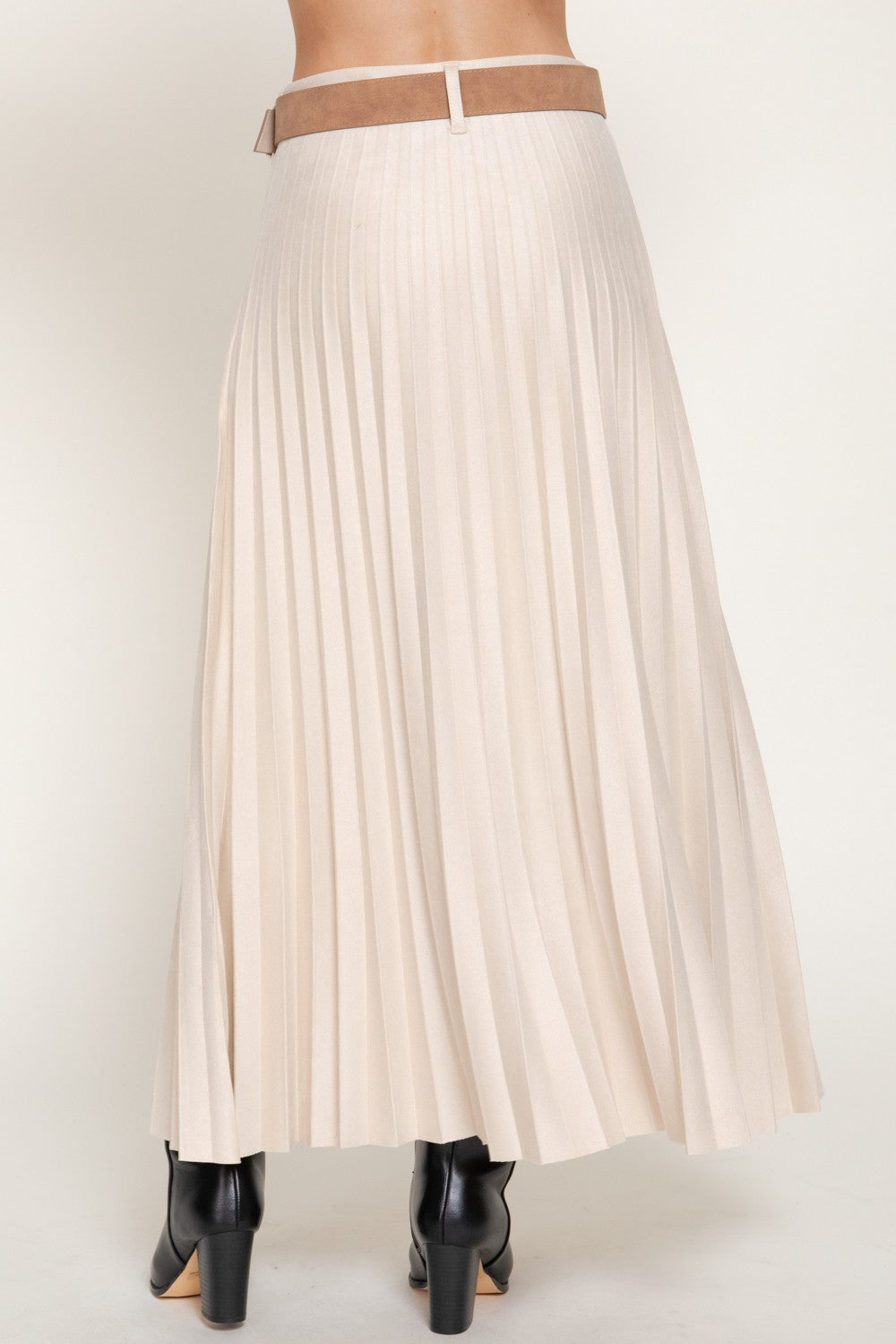 Belted Faux Suede Pleated Long Skirt