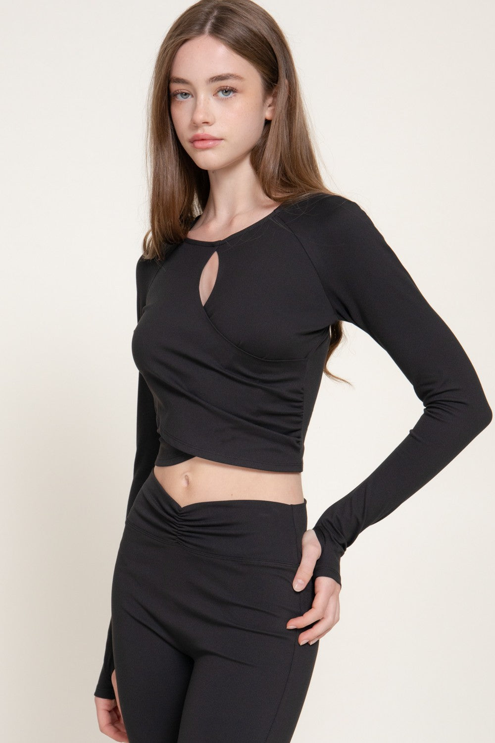 Long Sleeve Keyhole Shirring Workout Top