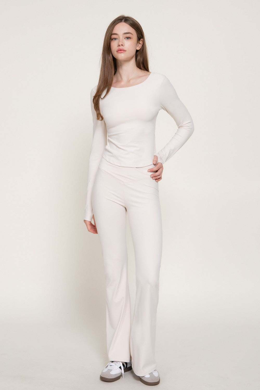 Long Sleeve Activewear Top with Scoop Back