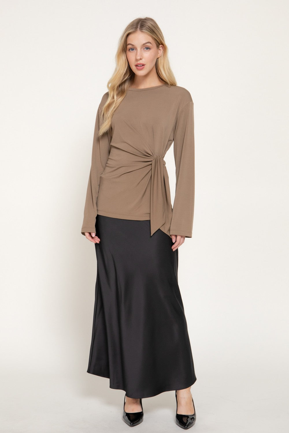 Long Sleeve Front Tie Detail Knit Top