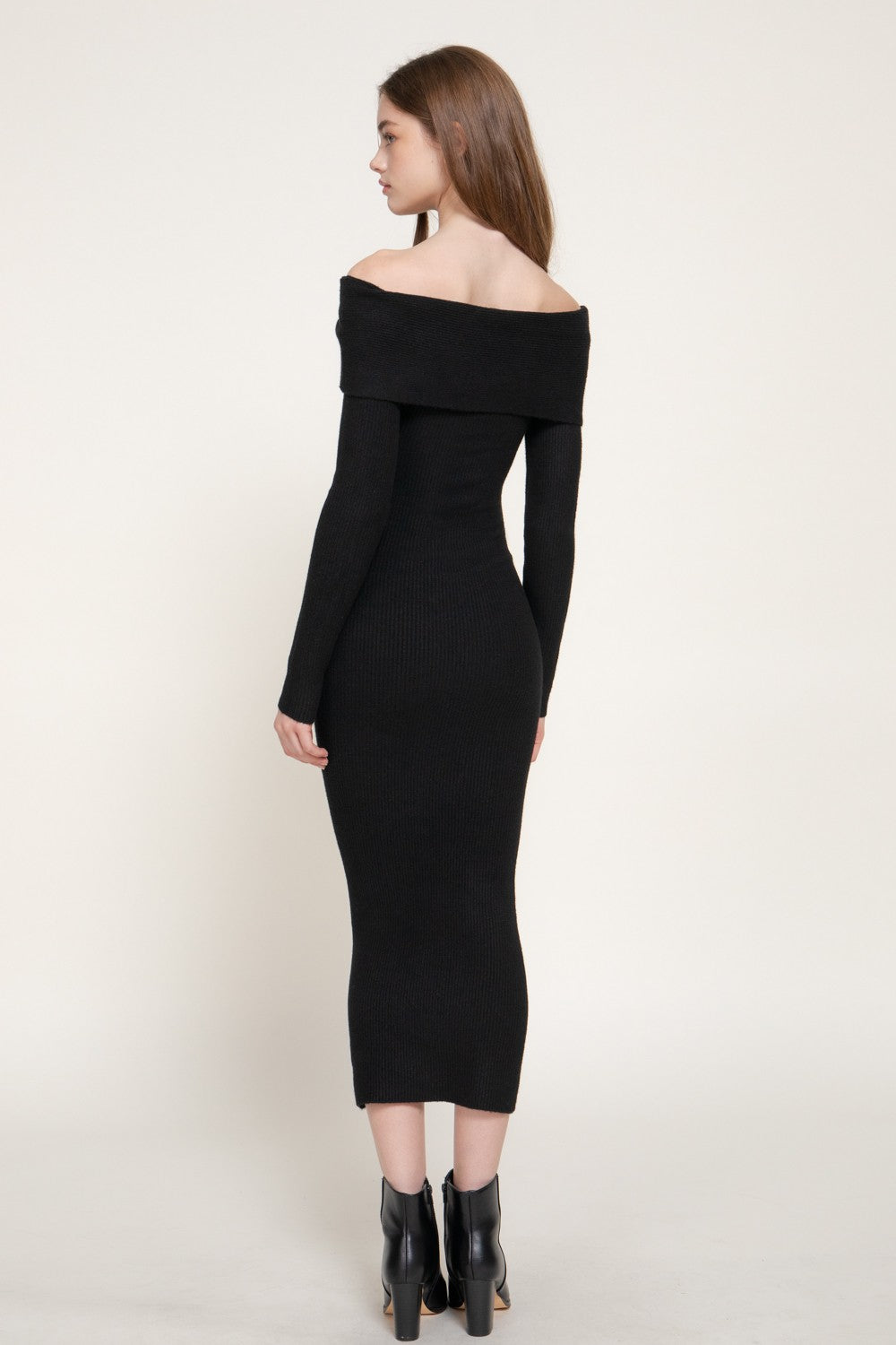 Off The Shoulder Knot Fitted Long Sweater Dress