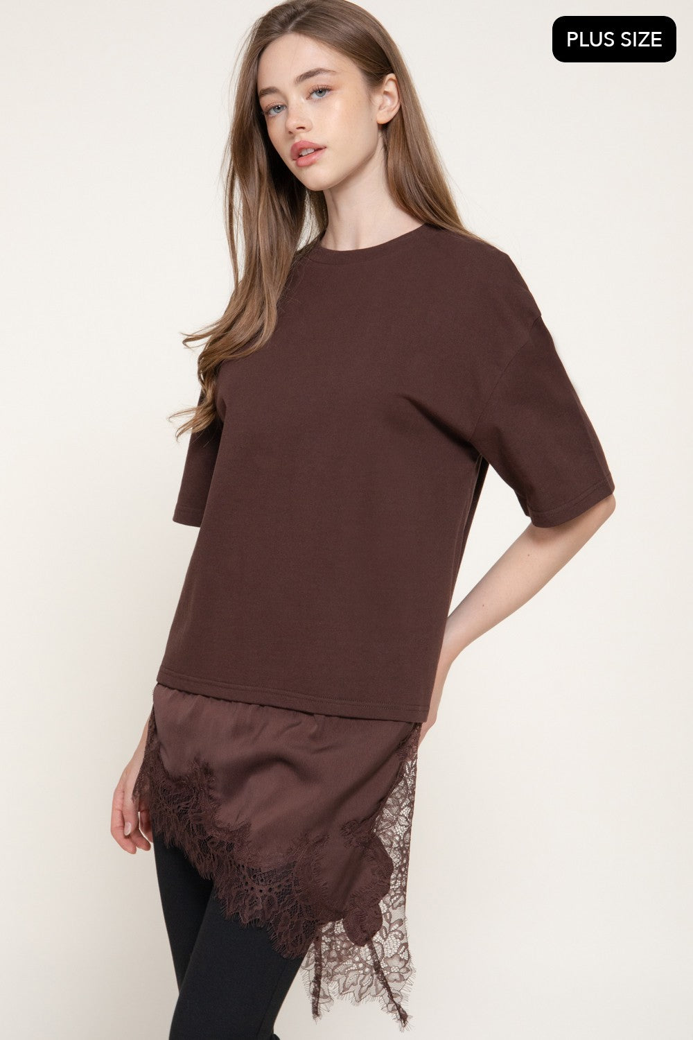Short Slv Asymmetrical Hem Tonal Lace Knit Top