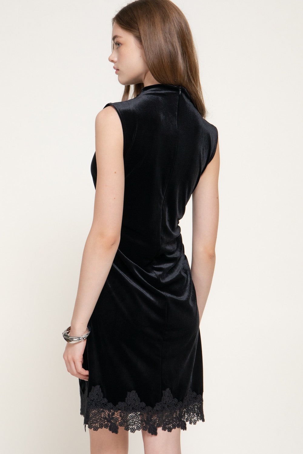 Sleeveless Hight Neck Velvet Mini Dress