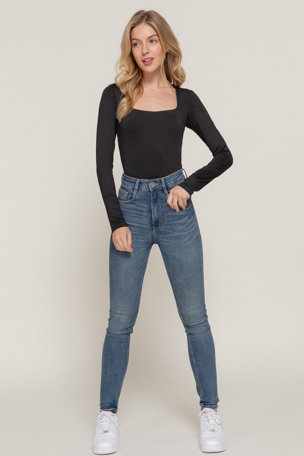 Long Sleeve U-neck Bodysuit