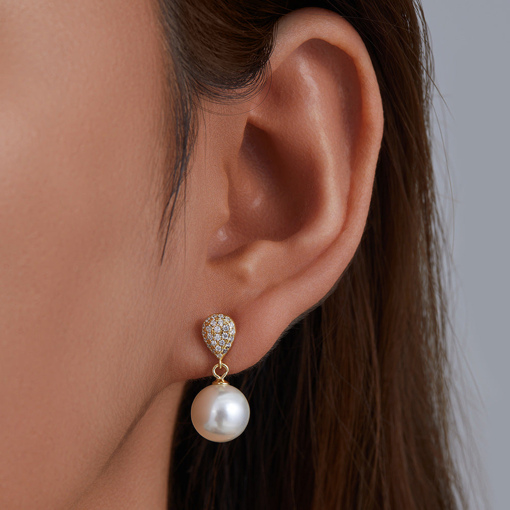 Lila’s DewdropPearl Earrings
