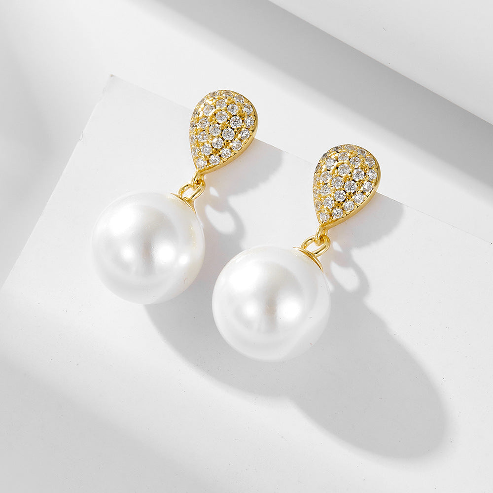 Lila’s DewdropPearl Earrings