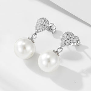 Lila’s DewdropPearl Earrings