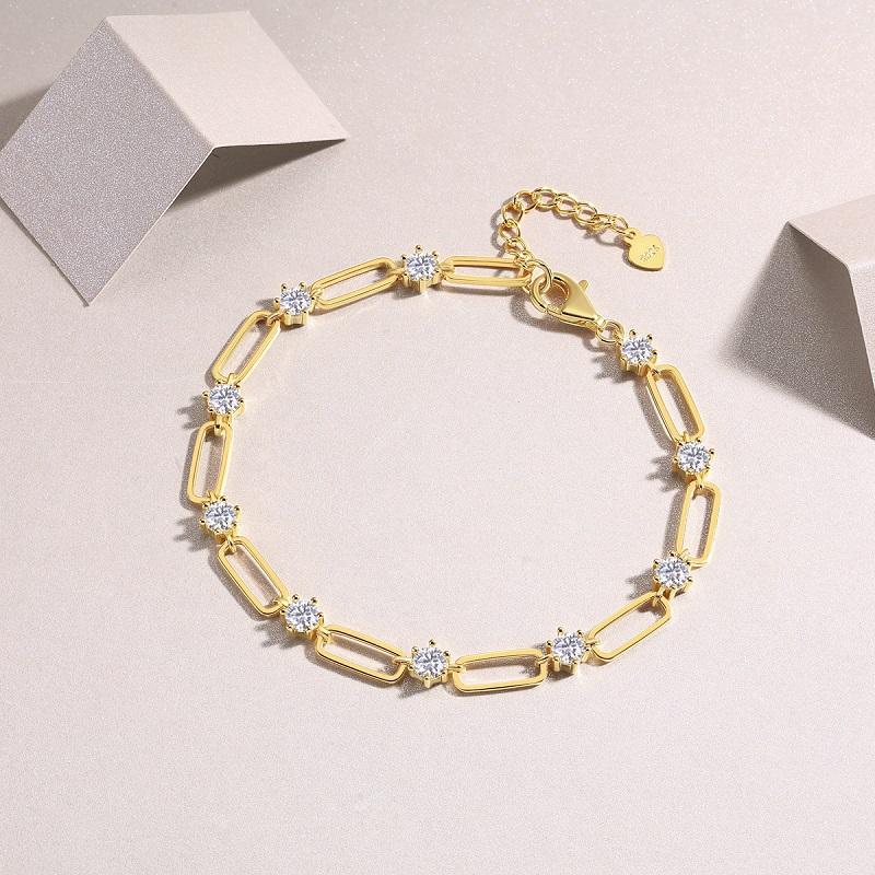 Golden Link Sparkle Bracelet