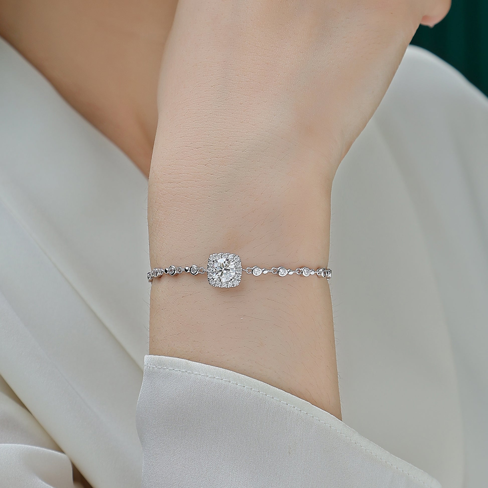 Eternal Halo Square Bracelet