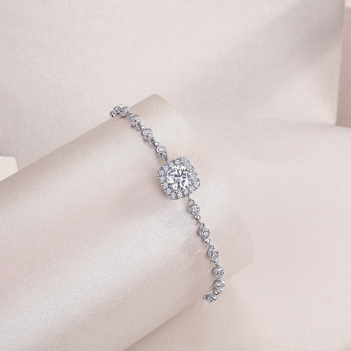 Eternal Halo Square Bracelet Stella Harte