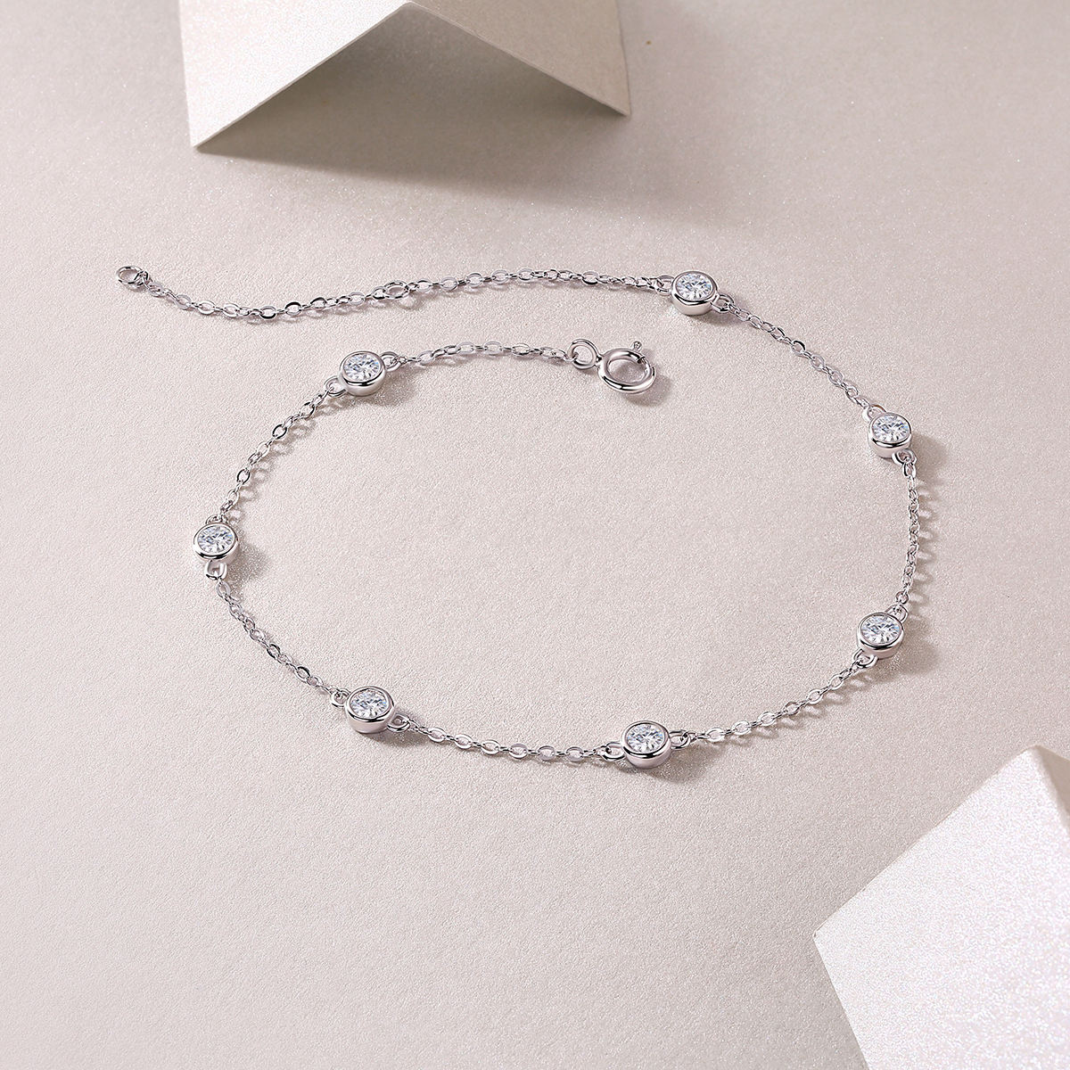 Starlit Bezel Chain Bracelet