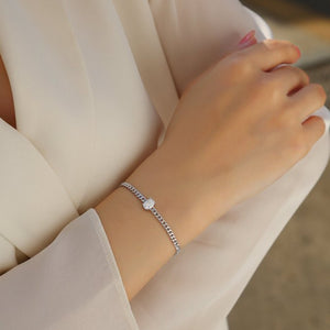Pear Link Glow Bracelet