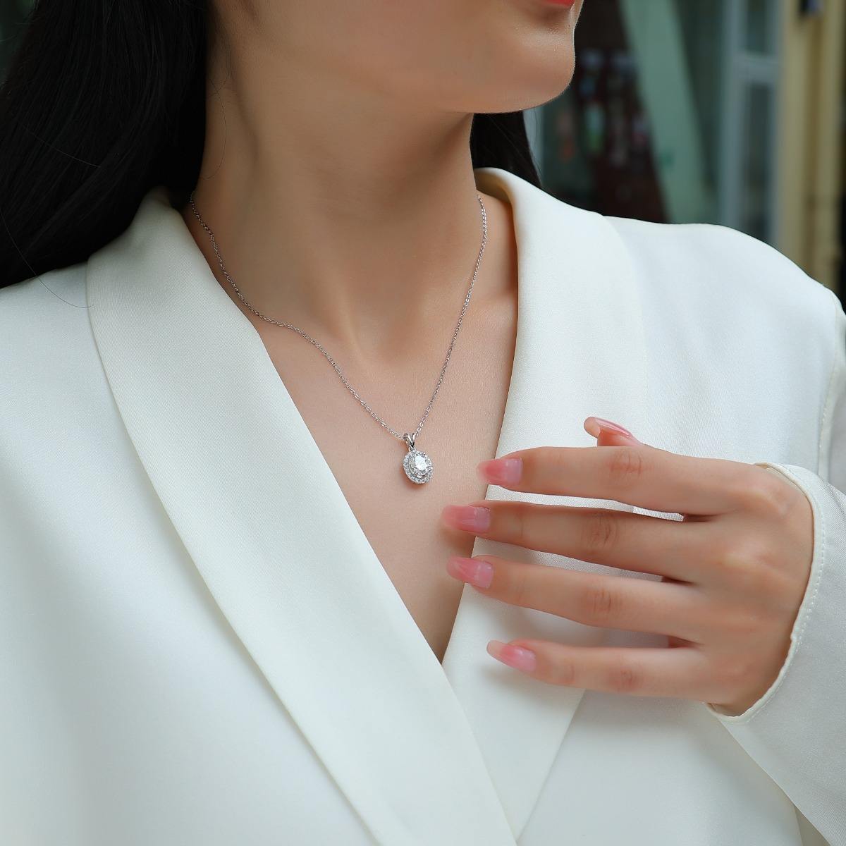 Oval Halo Whisper Necklace