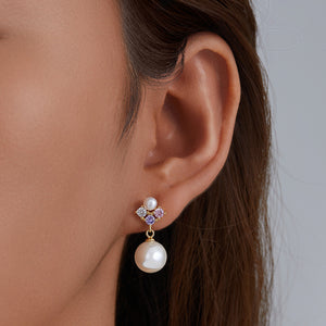 Sophie’s ShellPearl Earrings