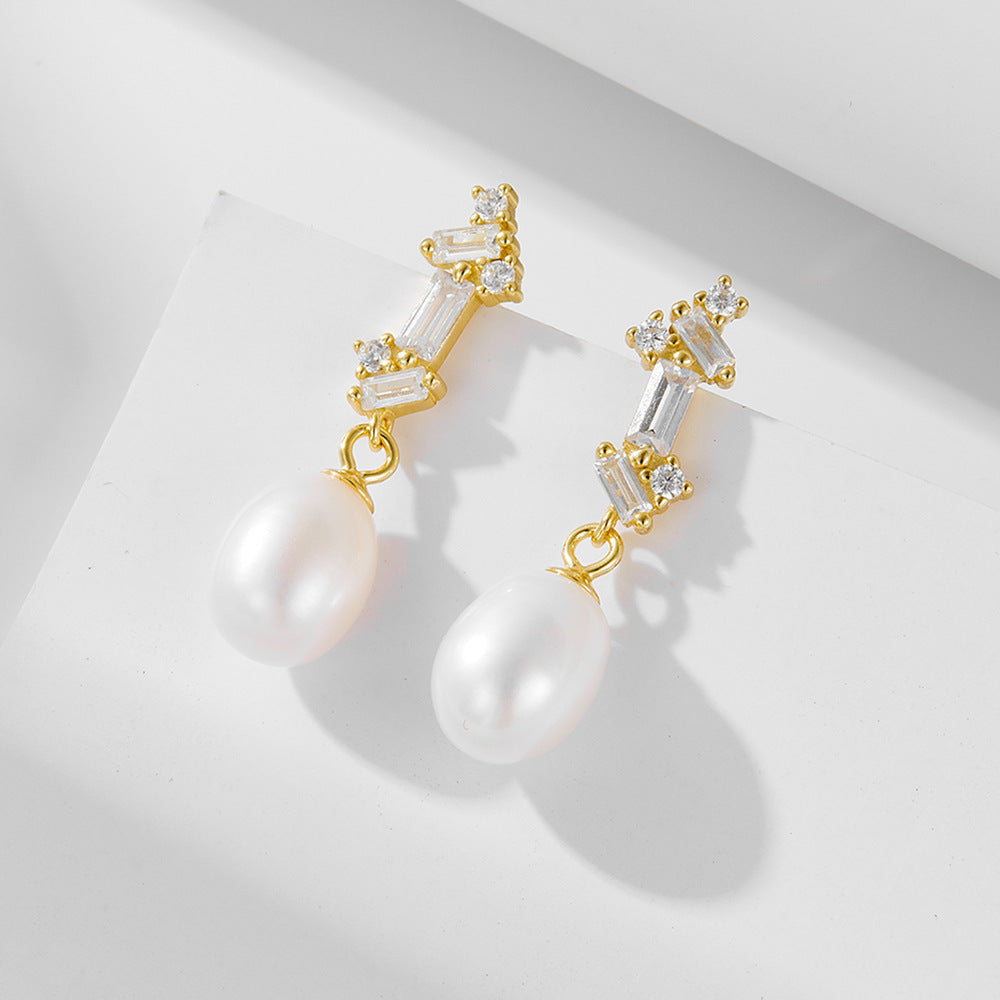 Elise’s PearlFrost Earrings Stella Harte