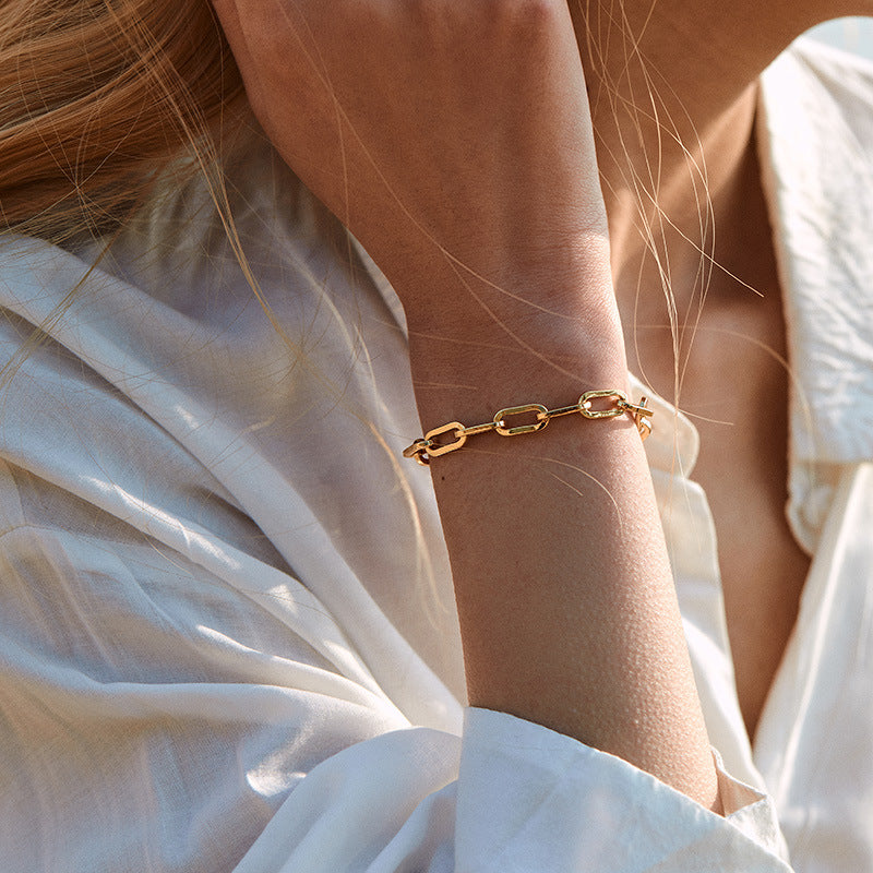 Golden Oval Link Bracelet
