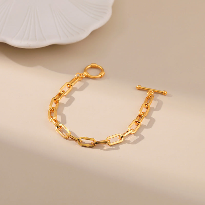 Golden Oval Link Bracelet