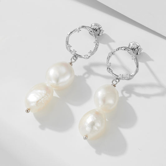 Amélie’s BaroqueGlow Earrings