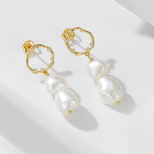 Amélie’s BaroqueGlow Earrings Stella Harte