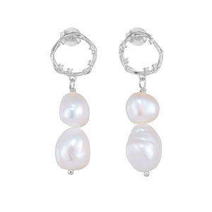 Amélie’s BaroqueGlow Earrings