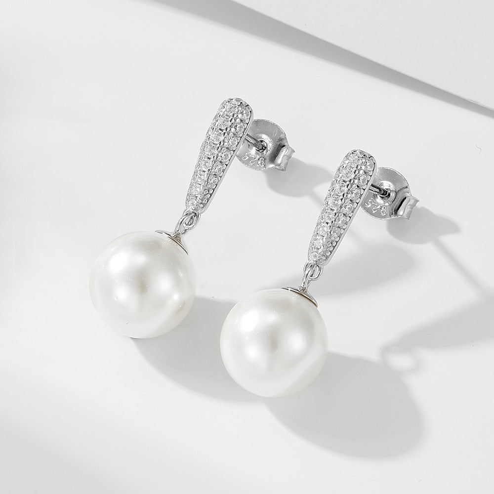 Zoe’s PearlZest Earrings Stella Harte