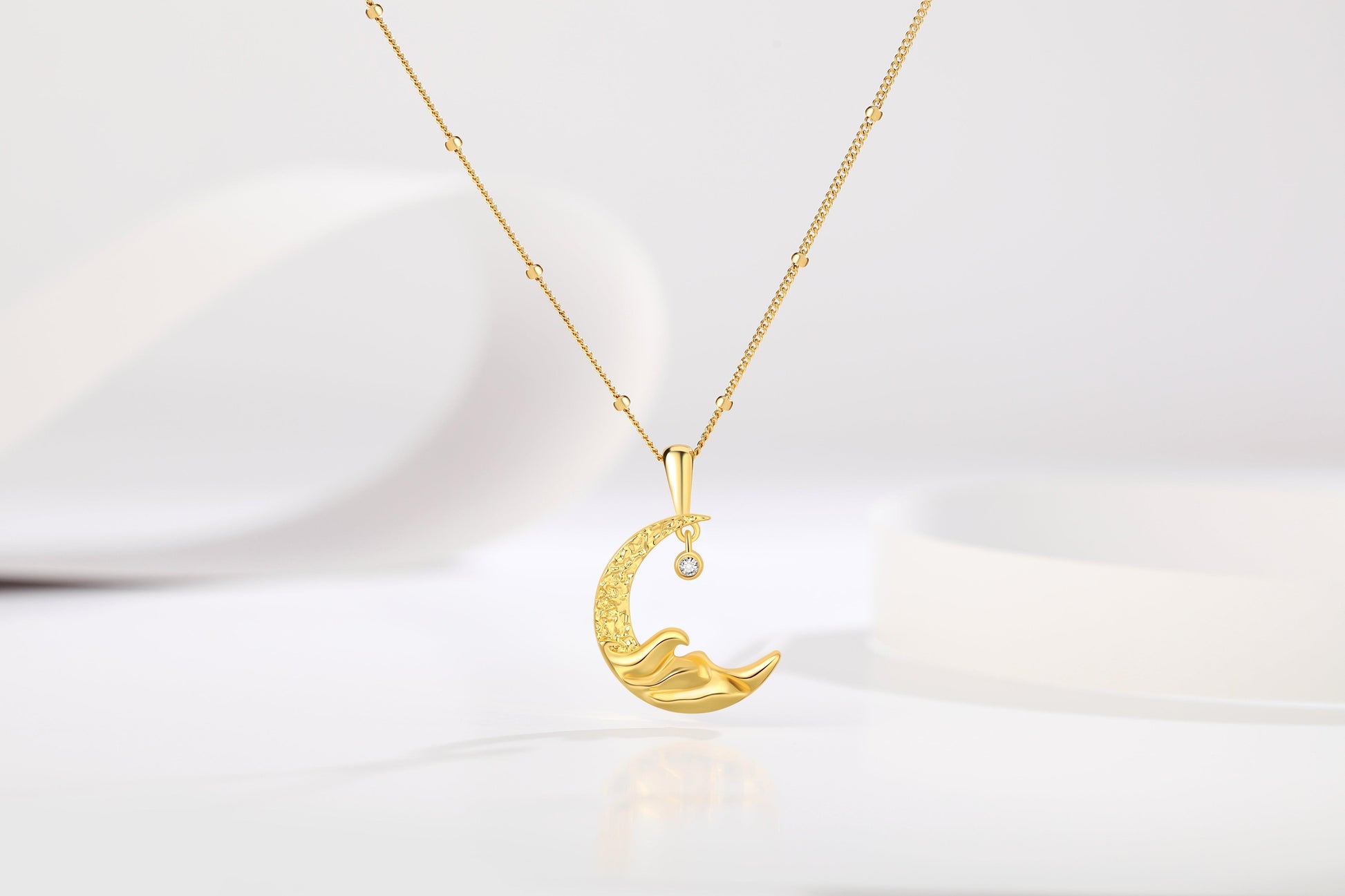 Luna Necklace