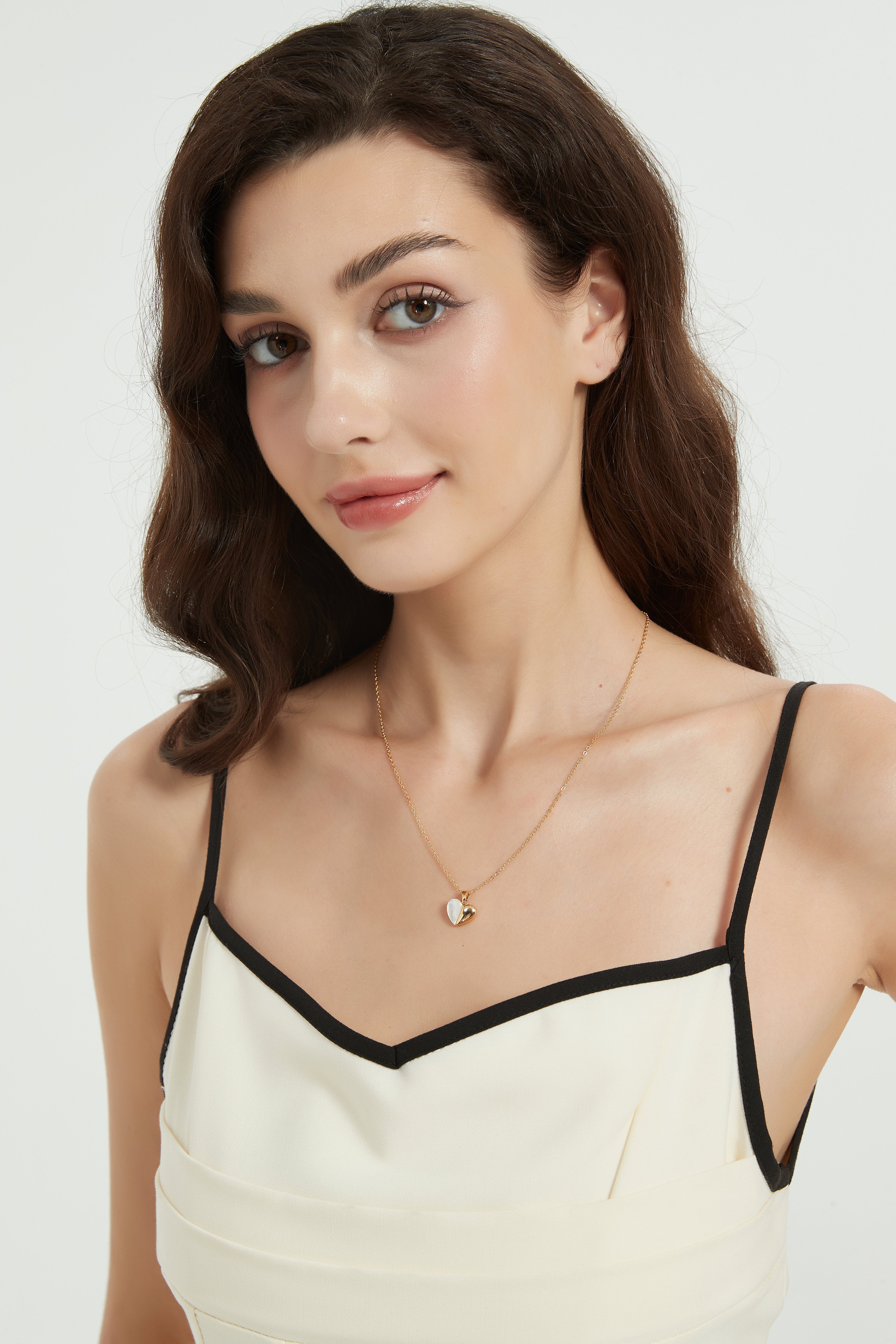 Semi-Heart Pendant Necklace Stella Harte