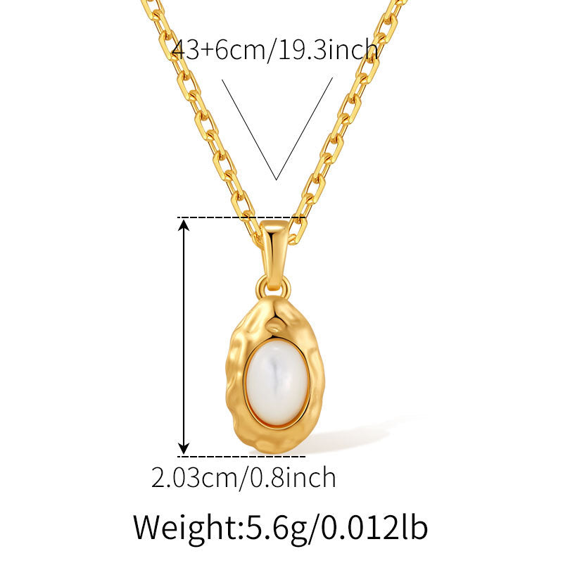 Wavy Pearl Glow Necklace