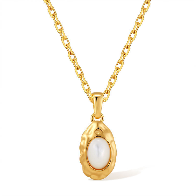 Wavy Pearl Glow Necklace