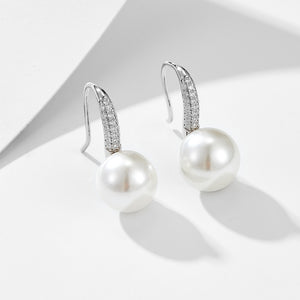 Lily’s HeelPearl Earrings
