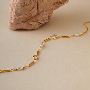 Pearl Bar Glow Bracelet