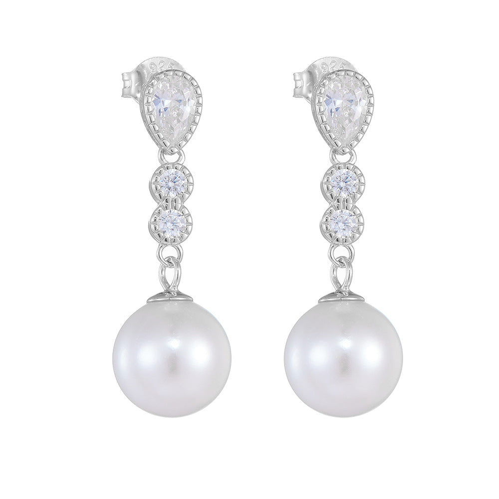 Ava’s PearlElegance Earrings Stella Harte