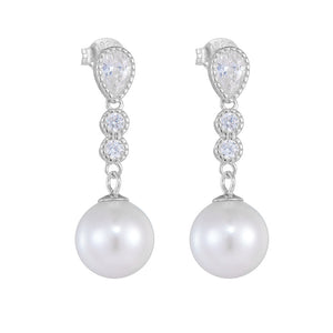 Ava’s PearlElegance Earrings