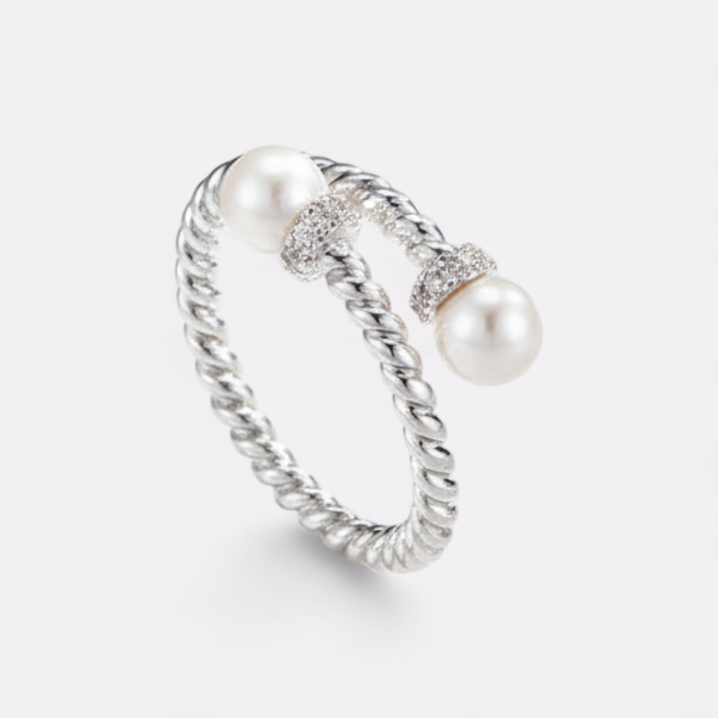 Isolde Twist Ring