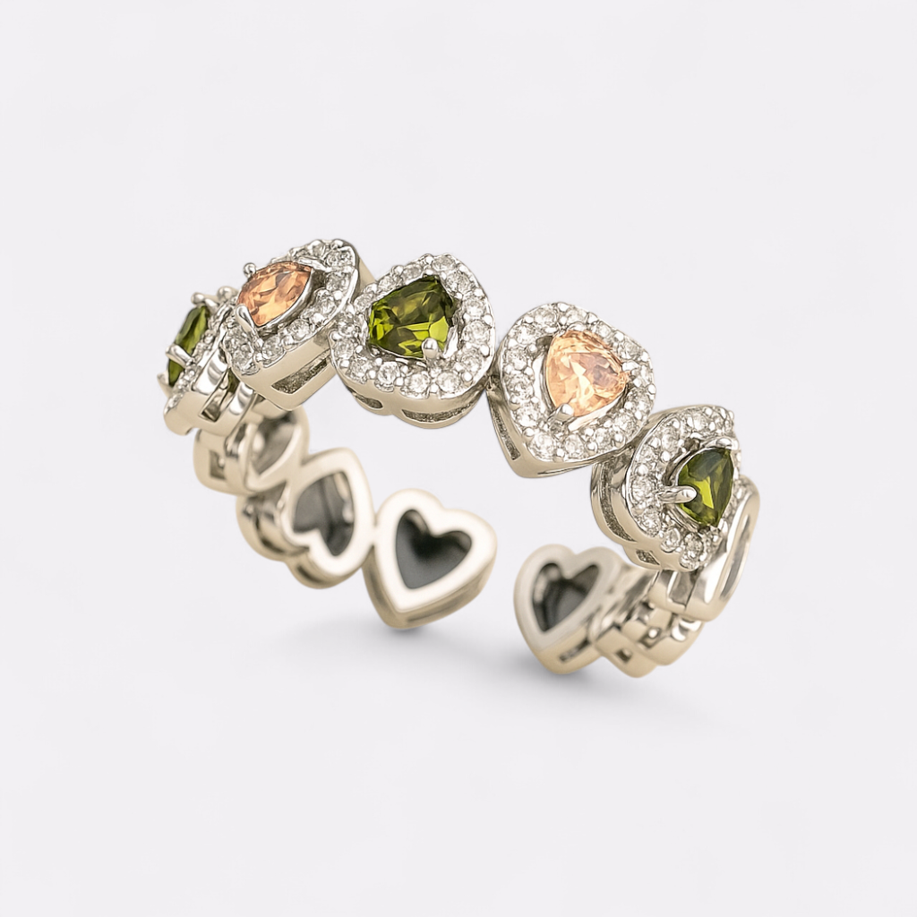 Lyra Heart Ring