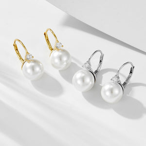 Emma’s PearlClassic Earrings