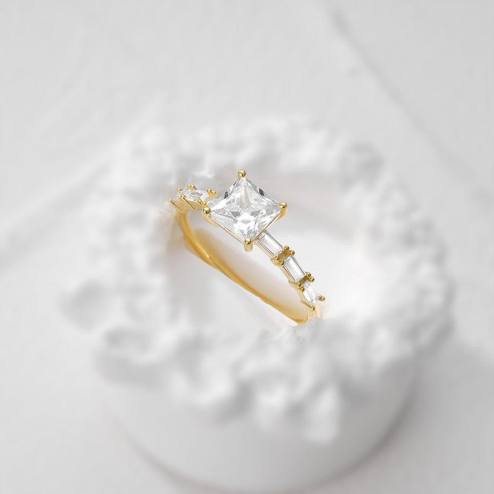 Justina Ring Stella Harte