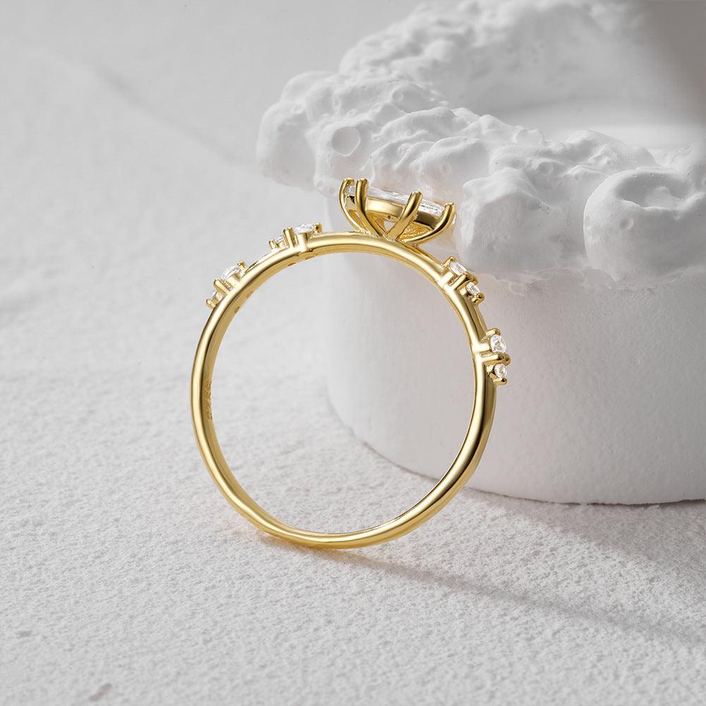 Medusa Ring Stella Harte