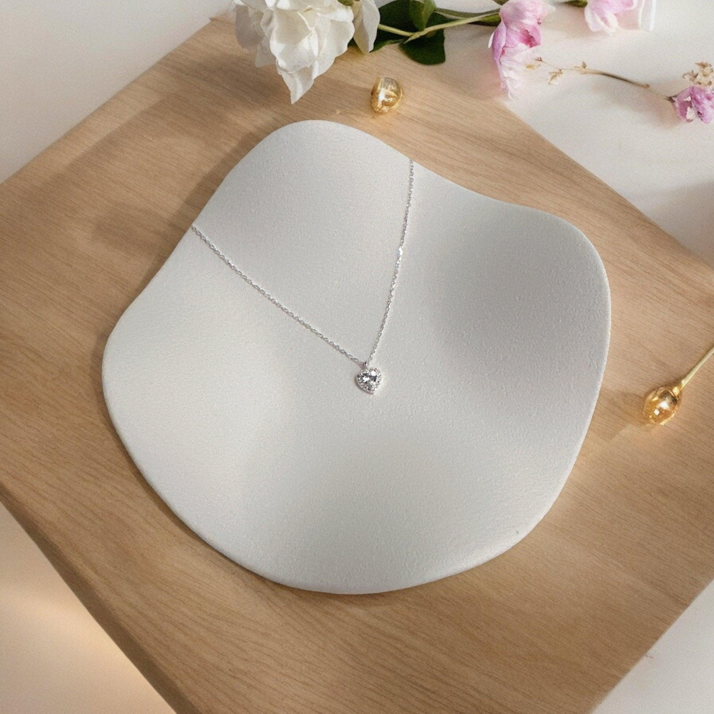 Emi Necklaces Stella Harte