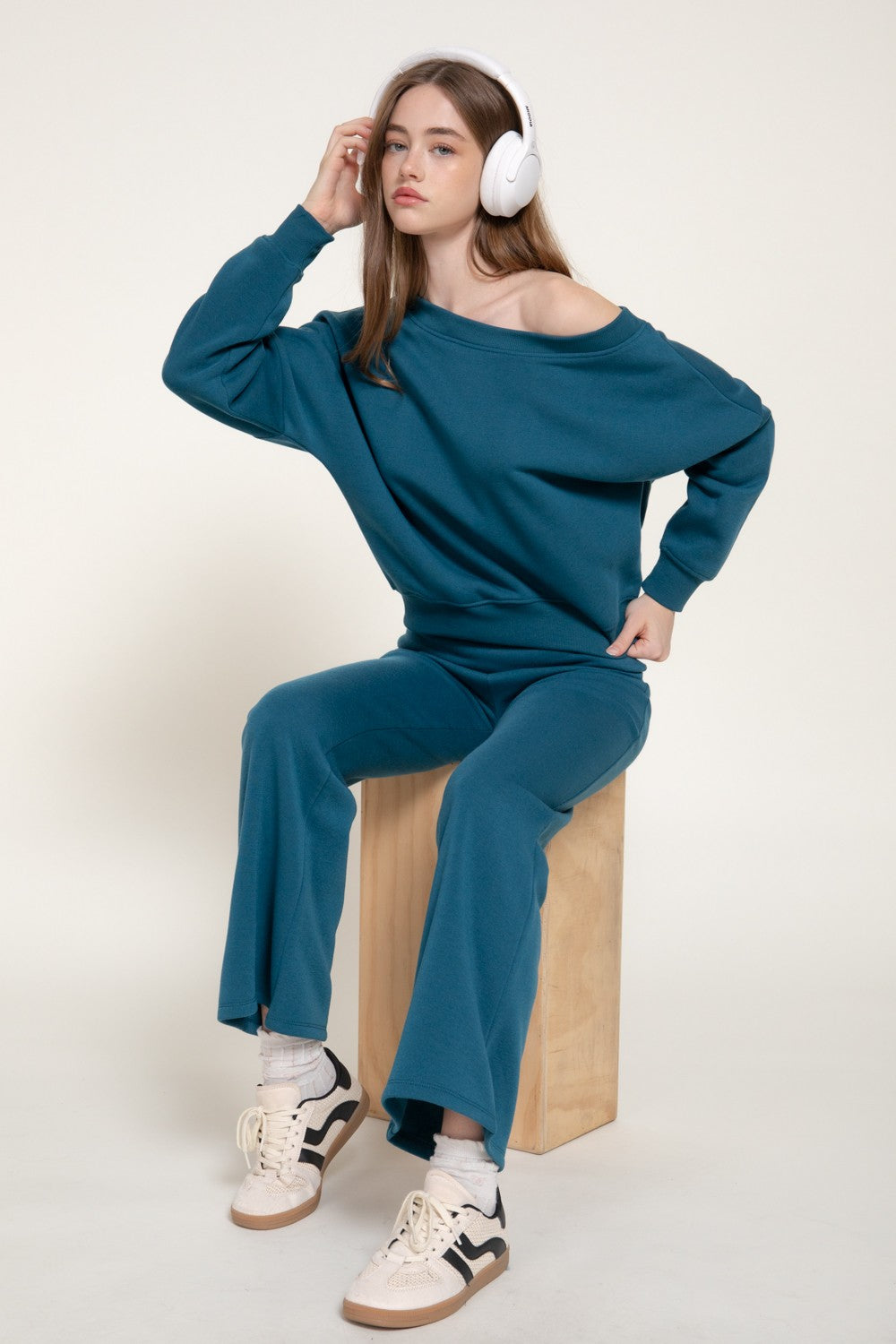 Asymmetrical Sweatshirt & Swetapants Set