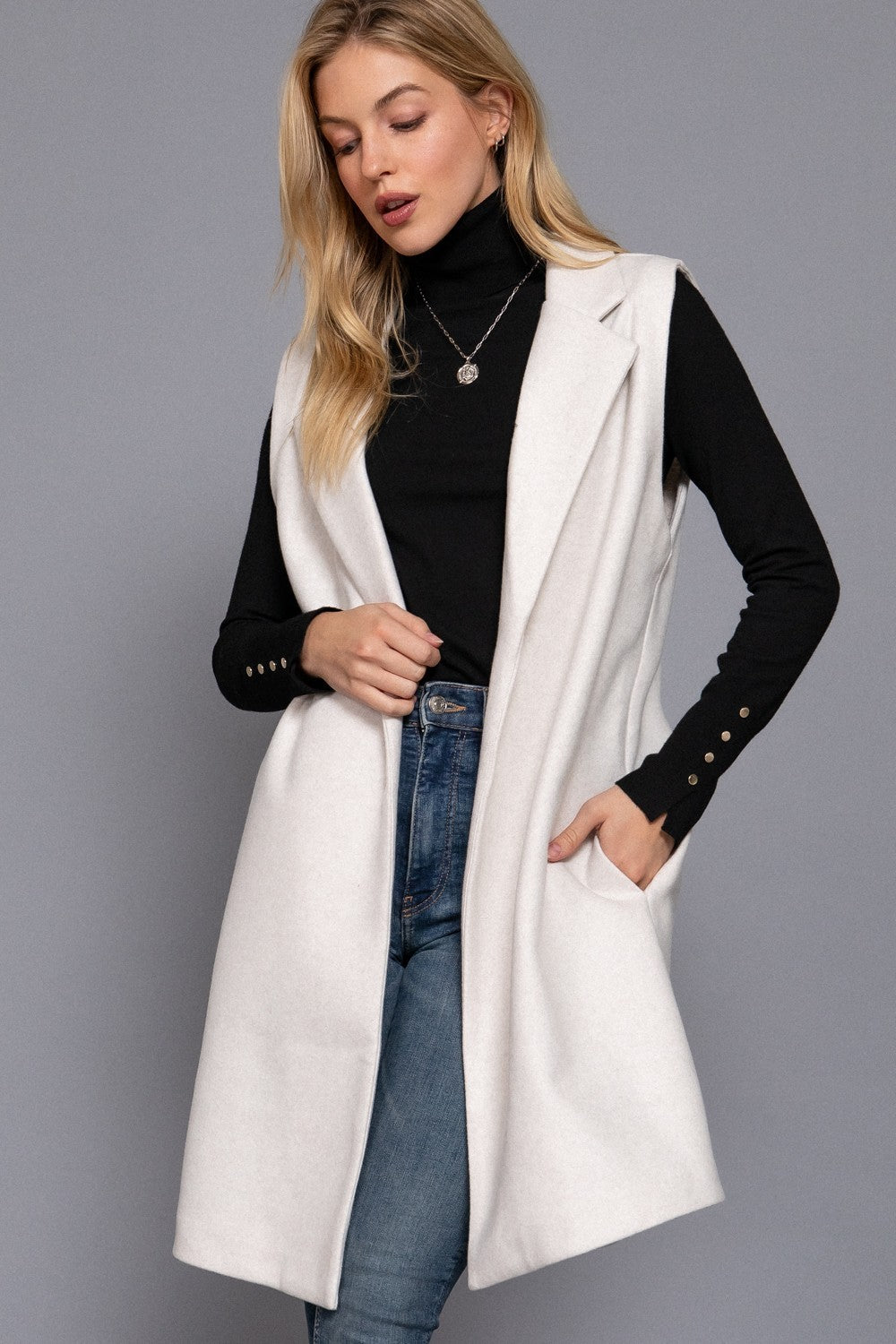 Sleeveless Notched Collar Soft Open Vest